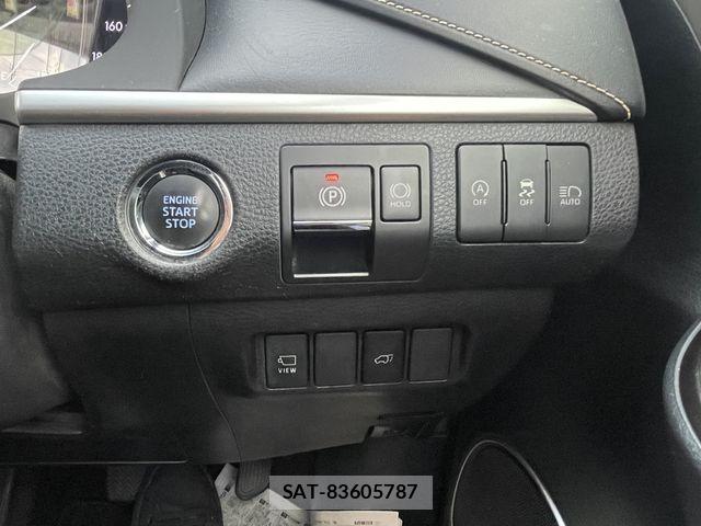 Toyota HARRIER 2017-10 8879961-22