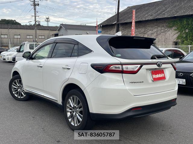 Toyota HARRIER 2017-10 8879961-6