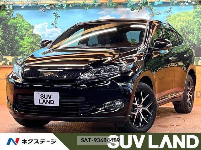 Toyota HARRIER 2017-03 8879964-0