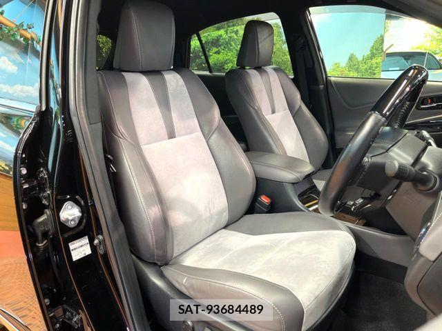 Toyota HARRIER 2017-03 8879964-7