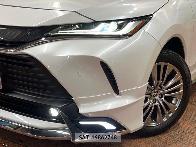 Toyota HARRIER 2023-04 8879940-9