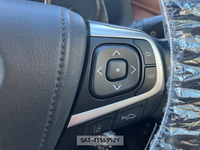 Toyota HARRIER 2019-05 8879952-16