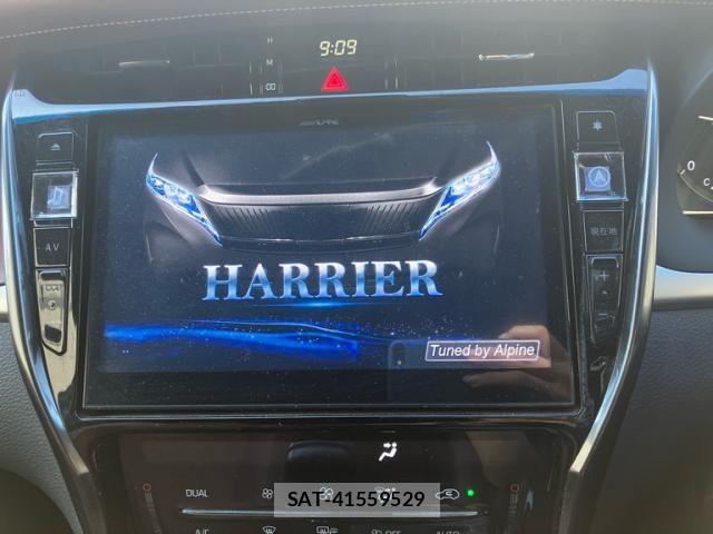 Toyota HARRIER 2019-05 8879952-22