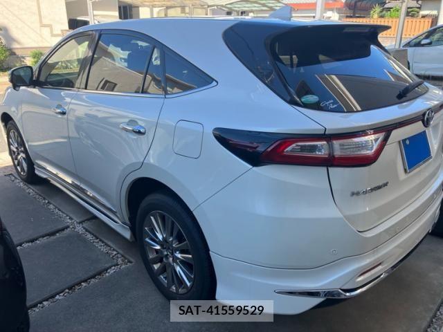 Toyota HARRIER 2019-05 8879952-2
