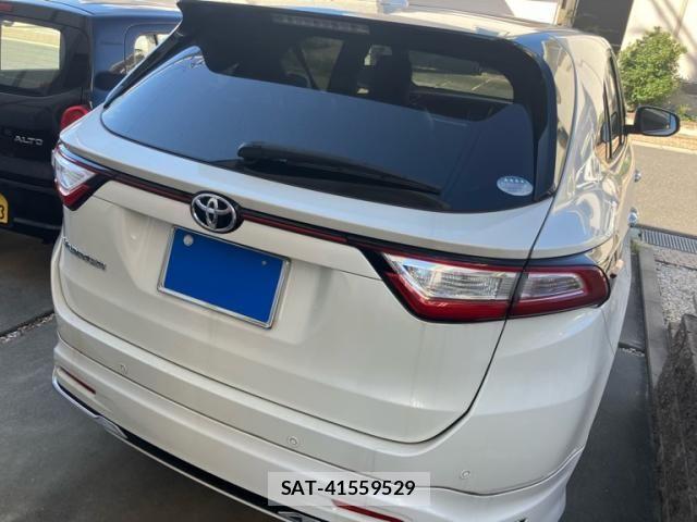 Toyota HARRIER 2019-05 8879952-3