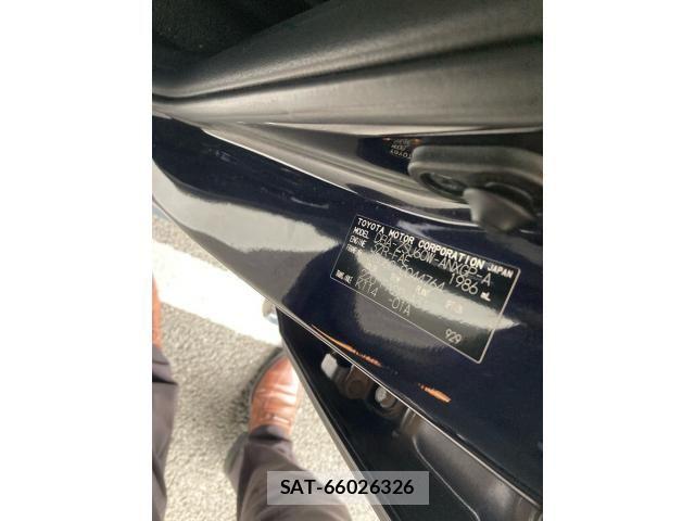 Toyota HARRIER 2015-03 8879966-16