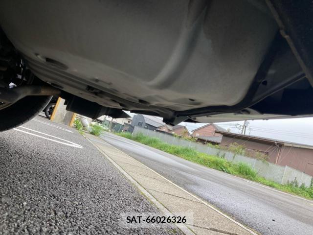 Toyota HARRIER 2015-03 8879966-4