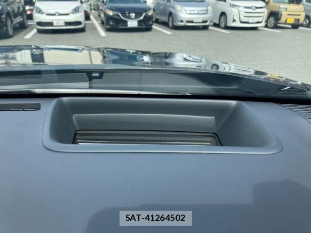 Toyota HARRIER 2024-09 8879939-16