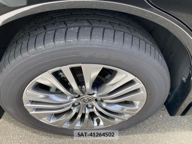 Toyota HARRIER 2024-09 8879939-6