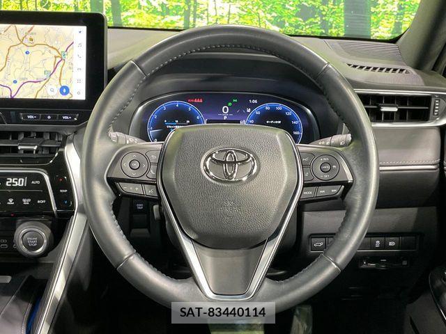 Toyota HARRIER 2024-03 8879945-9