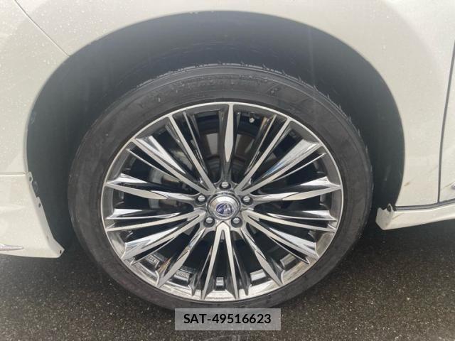Toyota HARRIER 2019-03 8879962-14