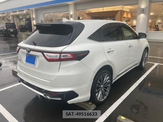 Toyota HARRIER 2019-03 8879962-8