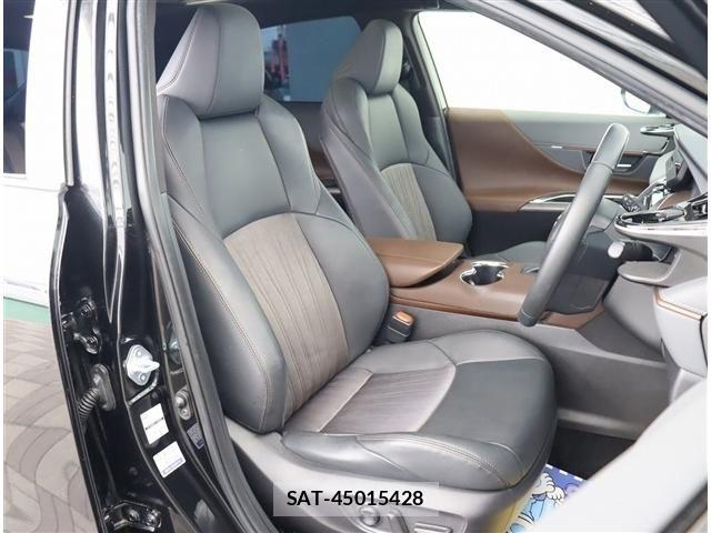Toyota HARRIER 2021-06 8879942-17