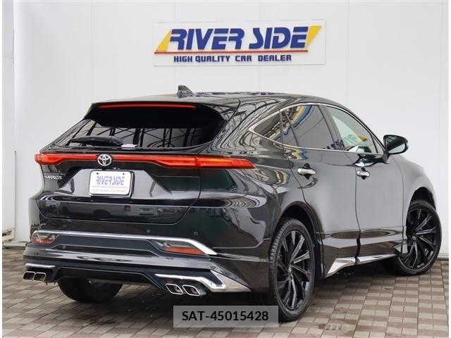 Toyota HARRIER 2021-06 8879942-2
