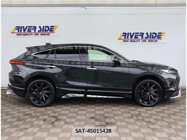Toyota HARRIER 2021-06 8879942-3