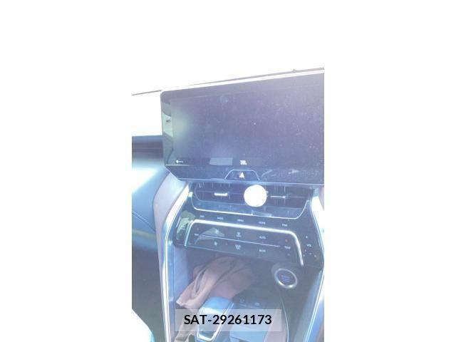 Toyota HARRIER 2021-03 8879950-13