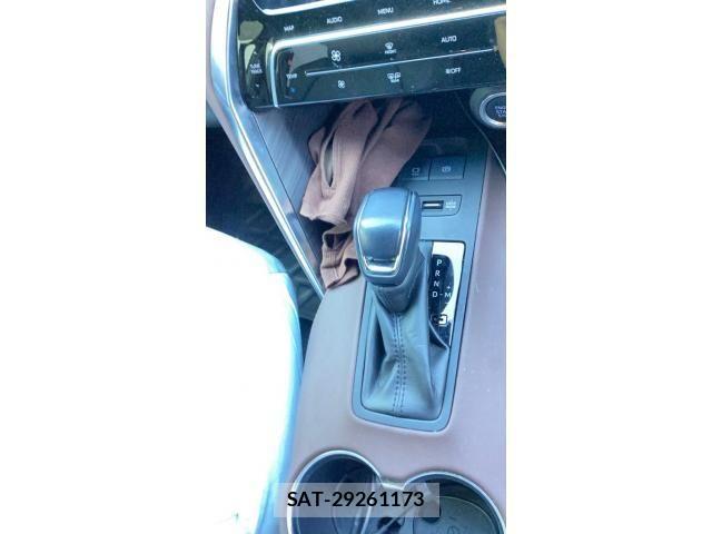 Toyota HARRIER 2021-03 8879950-14