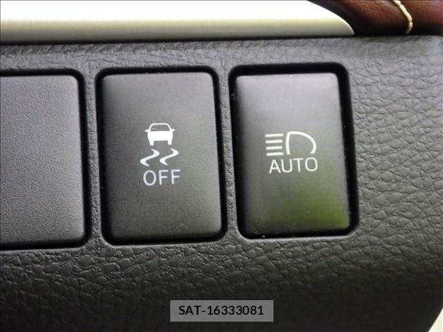Toyota HARRIER 2016-03 8883669-15