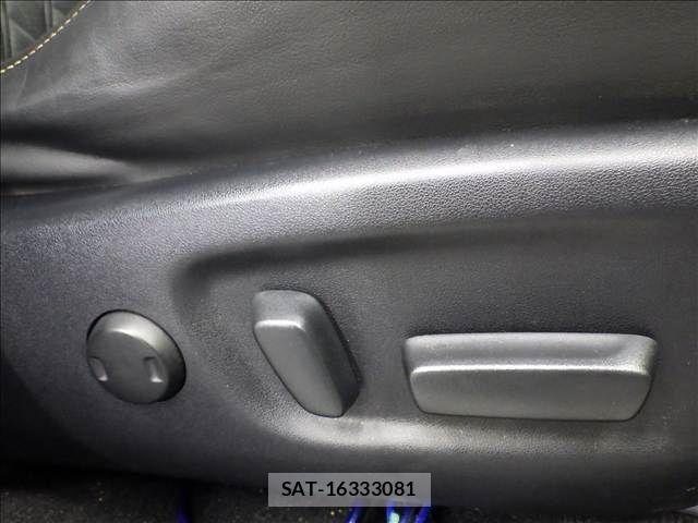 Toyota HARRIER 2016-03 8883669-21