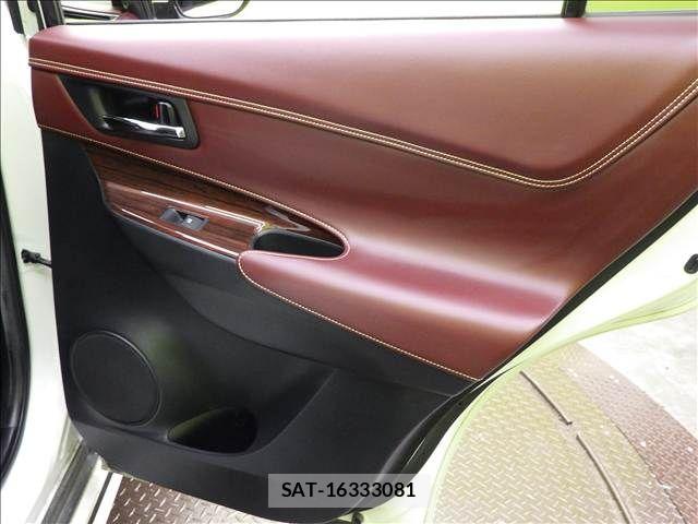 Toyota HARRIER 2016-03 8883669-26