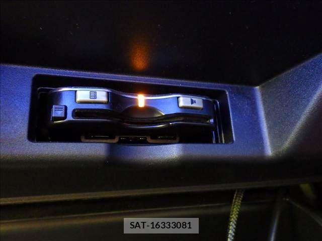 Toyota HARRIER 2016-03 8883669-5