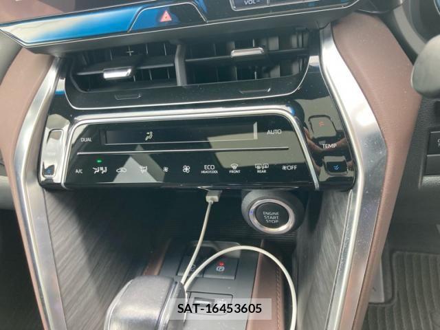 Toyota HARRIER 2023-02 8883661-24