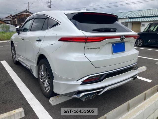Toyota HARRIER 2023-02 8883661-5