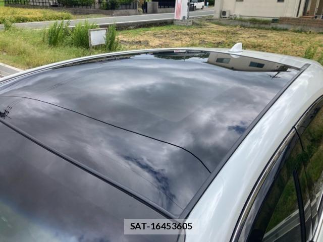 Toyota HARRIER 2023-02 8883661-6