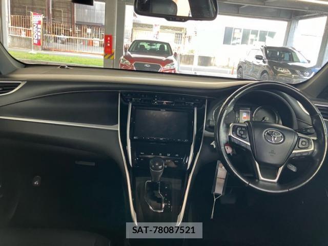 Toyota HARRIER 2020-03 8883668-16