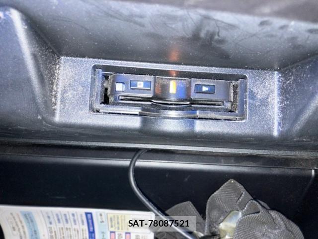 Toyota HARRIER 2020-03 8883668-26