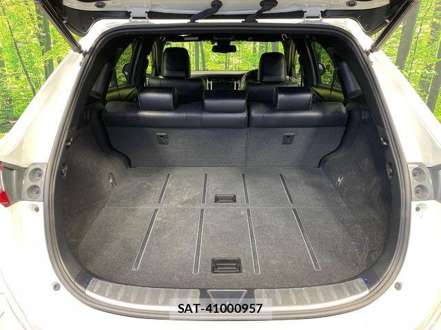 Toyota HARRIER 2020-04 8883664-9