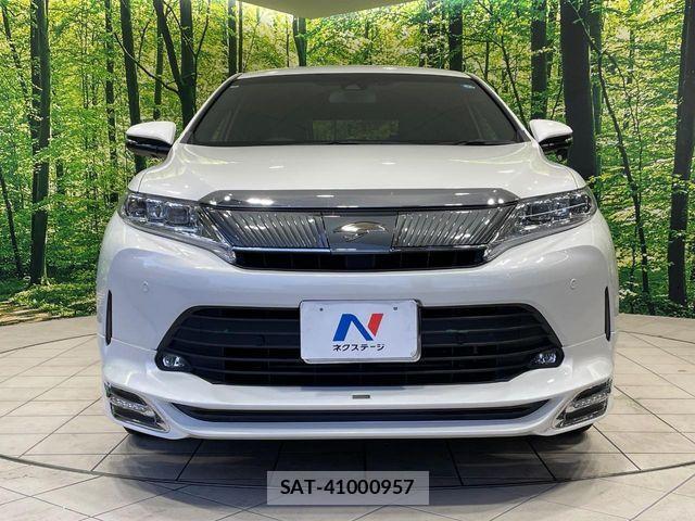 Toyota HARRIER 2020-04 8883664-13