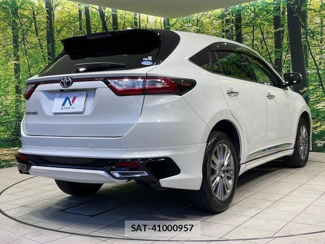 Toyota HARRIER 2020-04 8883664-16