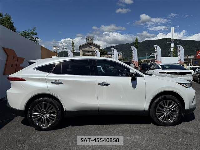 Toyota HARRIER 2023-12 8883659-11