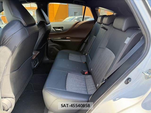 Toyota HARRIER 2023-12 8883659-17