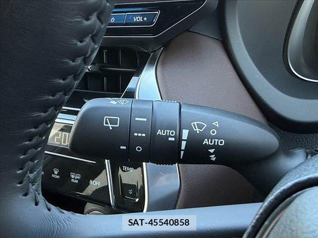 Toyota HARRIER 2023-12 8883659-24