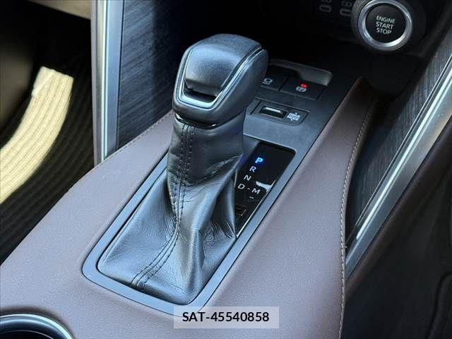 Toyota HARRIER 2023-12 8883659-28