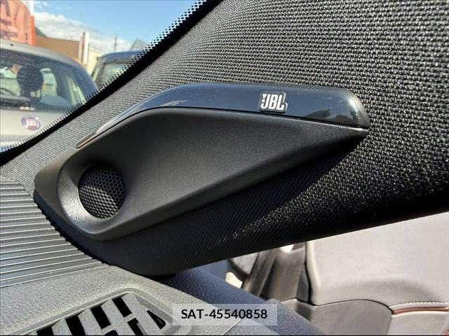Toyota HARRIER 2023-12 8883659-29
