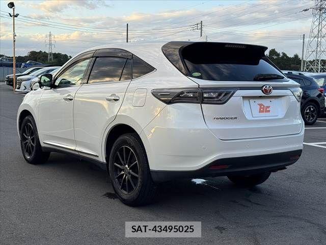 Toyota HARRIER 2014-03 8883670-12