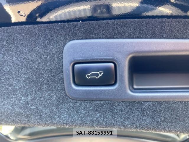 Toyota HARRIER 2015-06 8883671-12
