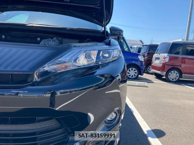 Toyota HARRIER 2015-06 8883671-14