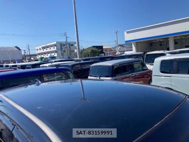 Toyota HARRIER 2015-06 8883671-2