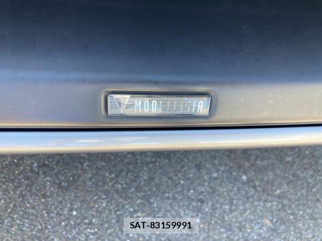 Toyota HARRIER 2015-06 8883671-3