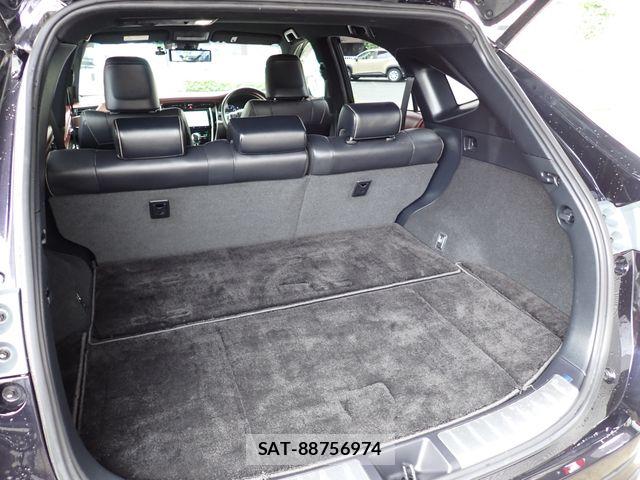 Toyota HARRIER 2020-03 8883666-10
