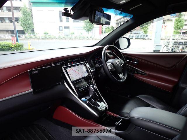 Toyota HARRIER 2020-03 8883666-12