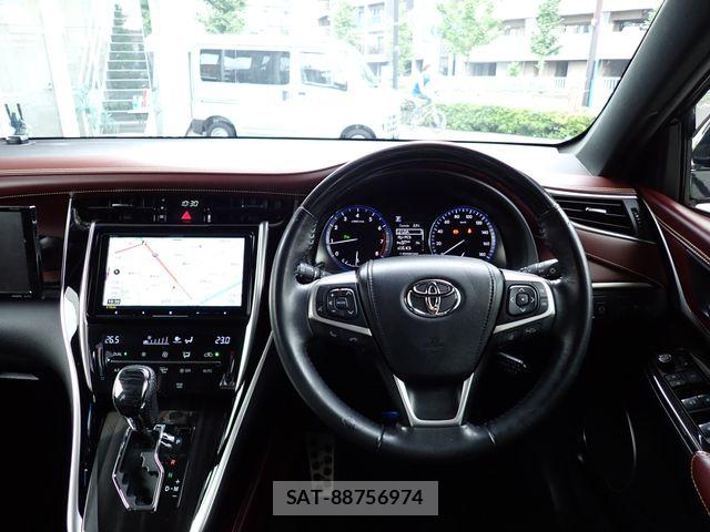 Toyota HARRIER 2020-03 8883666-24