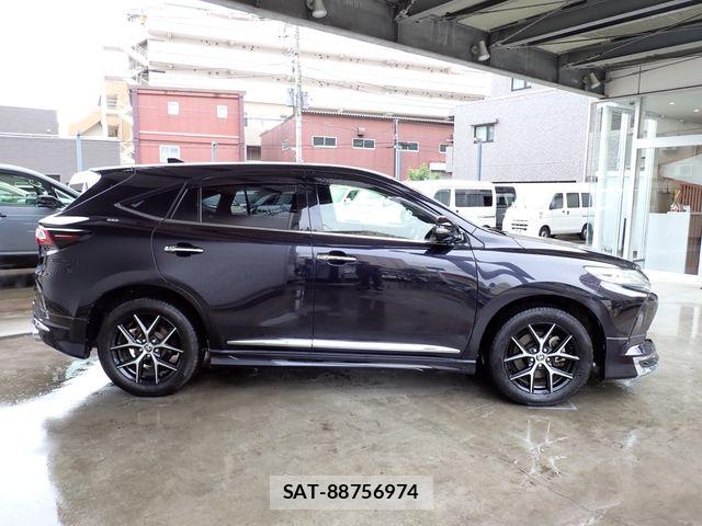 Toyota HARRIER 2020-03 8883666-5
