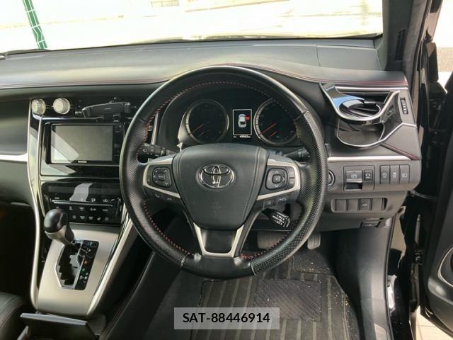 Toyota HARRIER 2017-07 1316751-18