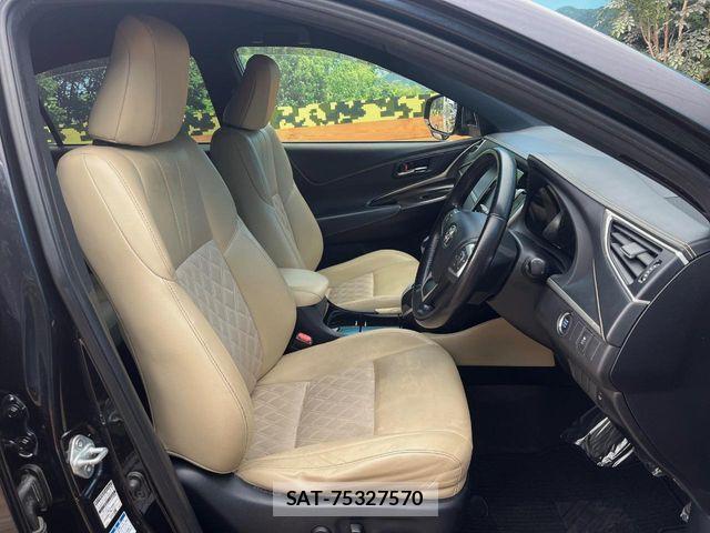 Toyota HARRIER 2015-01 1390819-8