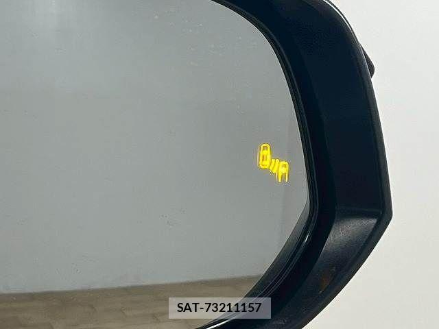Toyota HARRIER 2020-11 2209376-9